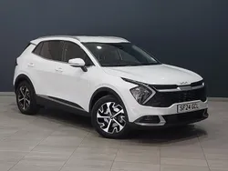 White Used 2024 Kia Sportage 2 SUV | £28,298 (Fair price)