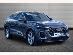 Daytona grey New 2025 Audi Q5 S-Line SUV | £48,990