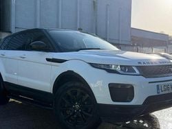 Used 2018 Land Rover Range Rover evoque SE Hatchback | £11,200 (Super price)