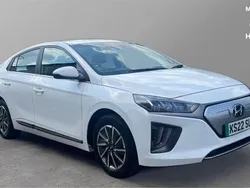 Polar white Used 2022 Hyundai Ioniq 6 Premium Sedan | £11,636 (Fair price)