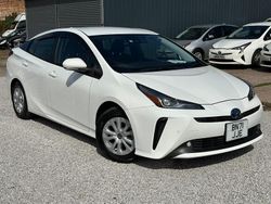 White Used 2021 Toyota Prius Hatchback | £15,495 (A bit pricey)