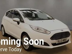White Used 2013 Ford Fiesta Titanium Hatchback | £4,040 (Fair price)