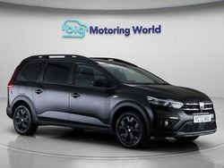 Black Used 2022 Dacia Jogger Extreme MPV | £14,000 (Fair price)