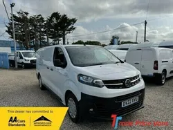 White Used 2022 Vauxhall Vivaro S Van | £12,995 (Fair price)