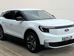 Frozen white (premium colour) Used 2025 Ford Explorer Select SUV | £33,999 (Expensive)