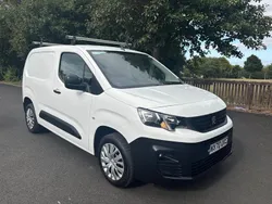 White Used 2021 Peugeot Partner MPV | £8,495 (Fair price)