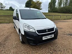 White Used 2017 Peugeot Partner MPV | £7,675 (Fair price)