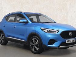 Blue Used 2024 MG ZS Excite Sedan | £15,792 (Fair price)