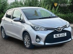 Silver Used 2016 Toyota Yaris Hatchback | £6,999 (Fair price)
