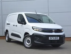White New 2024 Vauxhall Combo S MPV | £18,495 (Fair price)