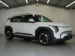 Used 2025 Kia EV3 2 SUV | £29,995
