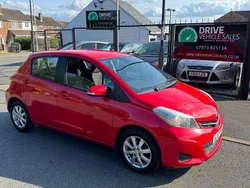 Red Used 2013 Toyota Yaris Hatchback | £3,995 (Fair price)