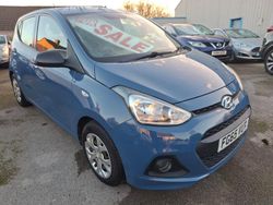 Blue Used 2015 Hyundai i10 Hatchback | £4,000 (Fair price)