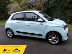 Blue Used 2015 Renault Twingo Dynamique Hatchback | £3,295 (Good price)