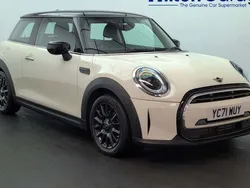 Used 2022 Mini Cooper Classic Hatchback | £14,150 (Fair price)