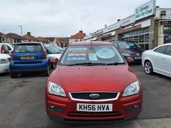 Red Used 2007 Ford Focus Ghia Hatchback | £3,195
