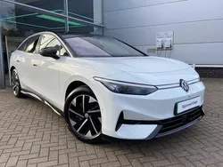 White Used 2024 VW ID.7 Pro Sedan | £32,289 (Fair price)