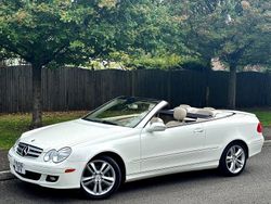 White Used 2007 Mercedes CLK350 Avantgarde | £5,995
