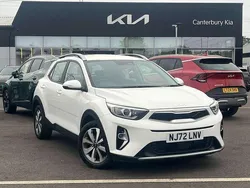 White Used 2022 Kia Stonic 2 SUV | £13,995 (Fair price)