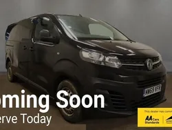Black Used 2020 Vauxhall Vivaro Edition Van | £9,743 (Good price)