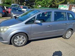 Silver Used 2007 Vauxhall Zafira MPV | £2,595 (A bit pricey)