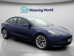Blue Used 2021 Tesla Model 3 Long Range Sedan | £18,500 (Good price)