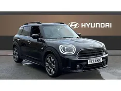 Black Used 2023 Mini Cooper Countryman Comfort SUV | £24,229 (Fair price)