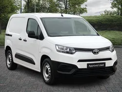 White New 2024 Toyota Proace Active Van | £16,250 (Good price)