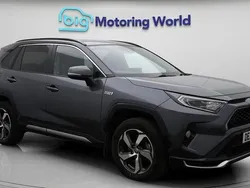 Used 2025 Toyota RAV4 Hybrid Design SUV | £25,800 (Super price)