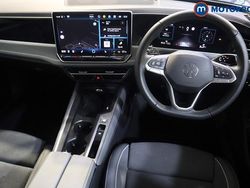 Blue Used 2025 VW Passat Life Estate | £26,749