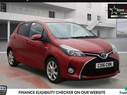 Used 2016 Toyota Yaris Hybrid | £10,890 (Fair price)