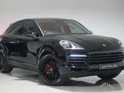 Black Used 2022 Porsche Cayenne Platinum Edition SUV | £61,875 (A bit pricey)