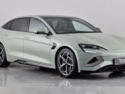 Green Used 2025 BYD Seal Design Sedan | £31,290