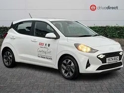 Special solid paint atlas white Used 2024 Hyundai i10 Advanced Hatchback | £13,335 (Fair price)