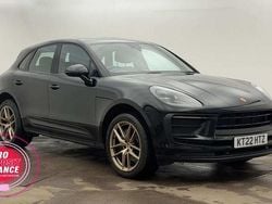 Black Used 2022 Porsche Macan SUV | £46,299 (Good price)