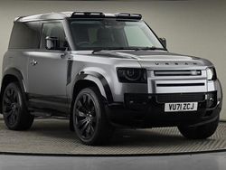 Eiger grey Used 2021 Land Rover Defender SE SUV | £51,200 (Fair price)