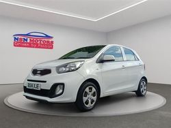 White Used 2014 Kia Picanto Hatchback | £3,750 (Fair price)