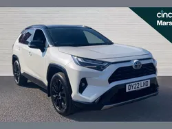 White/black Used 2022 Toyota RAV4 Hybrid SUV | £25,350 (Good price)