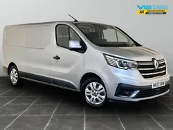 Grey Used 2022 Renault Trafic Van | £16,195 (Fair price)