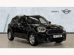 Black Used 2022 Mini Cooper Countryman Classic SUV | £22,695 (Fair price)