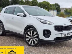 White Used 2016 Kia Sportage First Edition SUV | £10,988 (Good price)
