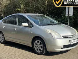 Silver Used 2005 Toyota Prius T4 Hatchback | £2,990 (Fair price)