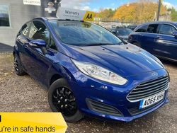 Blue Used 2015 Ford Fiesta Style Hatchback | £3,940 (Good price)
