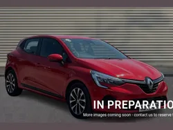 Red Used 2022 Renault Clio V Iconic Hatchback | £11,258 (Fair price)