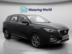 Black Used 2022 MG HS Exclusive SUV | £12,400 (Fair price)
