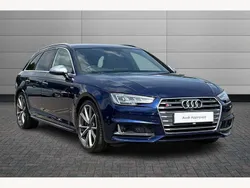 Blue Used 2016 Audi S4 Estate | £22,150 (Fair price)