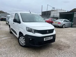 White Used 2019 Peugeot Partner MPV | £7,995 (Fair price)