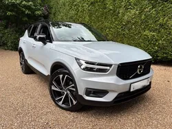 Glacier silver Used 2020 Volvo XC40 R-Design Pro SUV | £25,650 (Fair price)