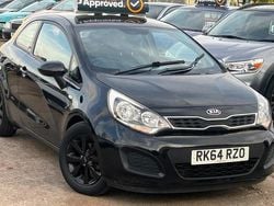 Black Used 2014 Kia Rio 2 Hatchback | £2,775 (Good price)