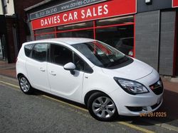 White Used 2017 Vauxhall Meriva MPV | £6,990 (A bit pricey)